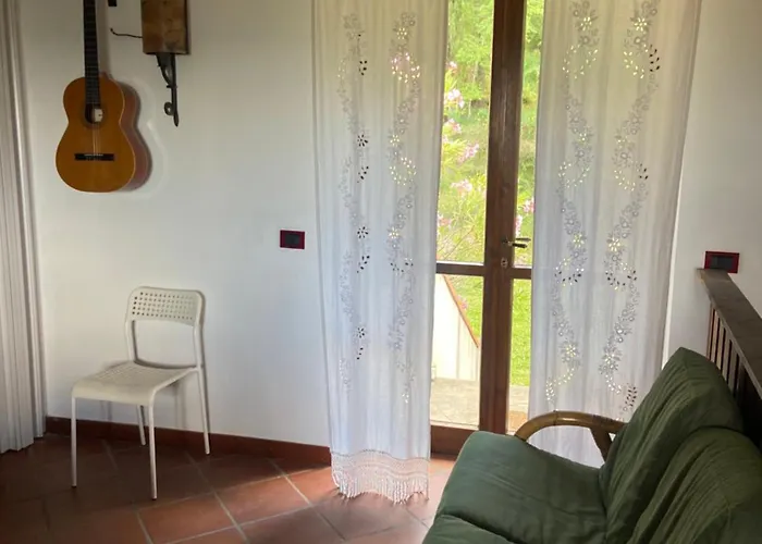 Bed & Breakfast Stanza Nel Bosco Canova Di Biforco 3*